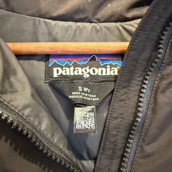 Patagonia Women's Downdrift Parka - Picture 3 of 6